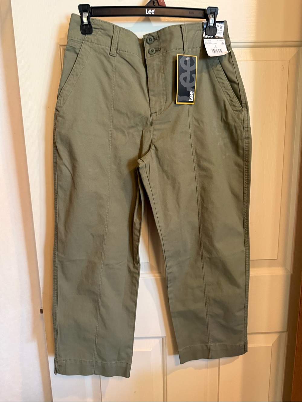 Lee Women's Olive Green Capris mercantile green mid rise 23 inch capris